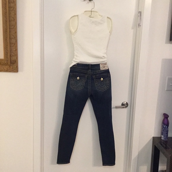 True Religion Dark Blue Jeans with White Stitching - Picture 10 of 16